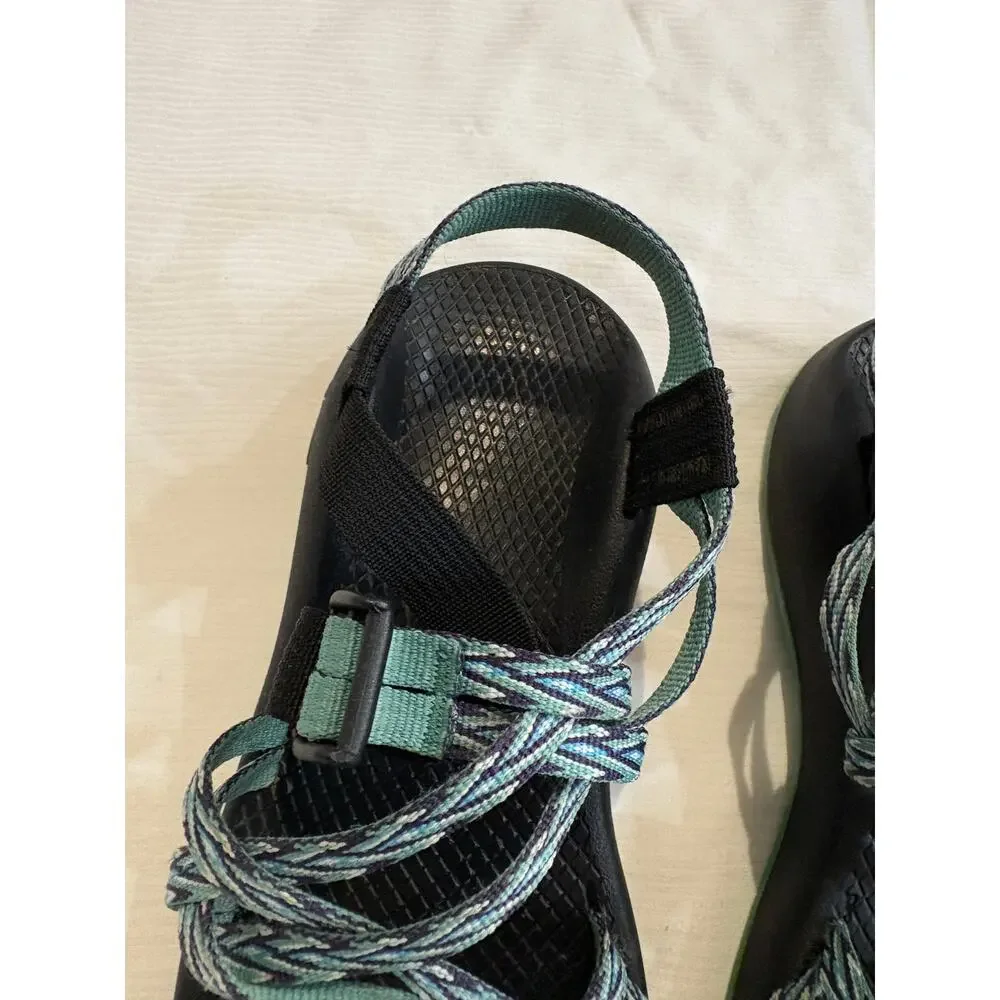 Chaco ZX/2 Toe Loop Sport Strappy Sandals Women's 7 Blue Two Tone Chevron Stripe